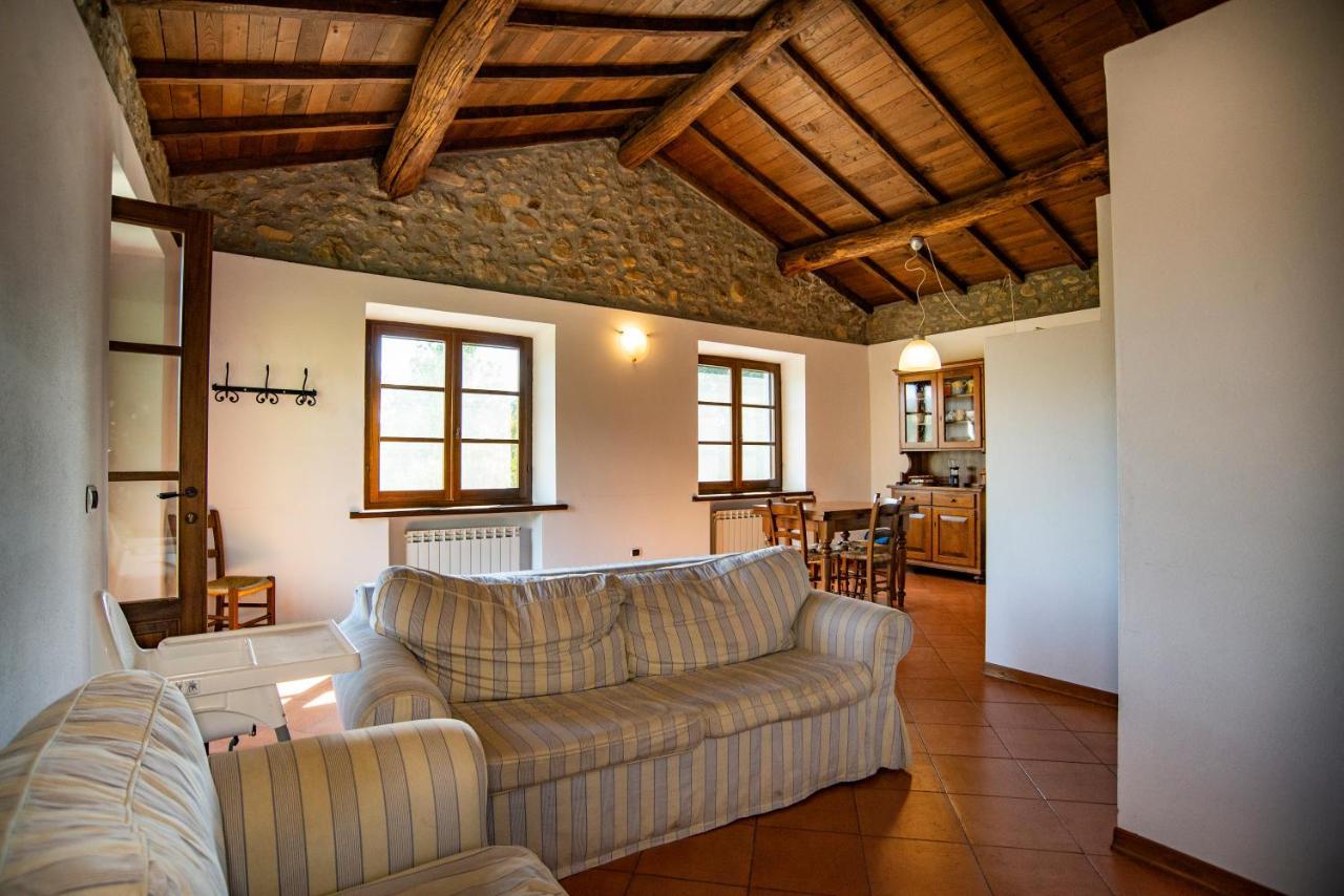 Agriturismo Il Corniolo カスティリオーネ・ディ・ガルファニャーナ エクステリア 写真